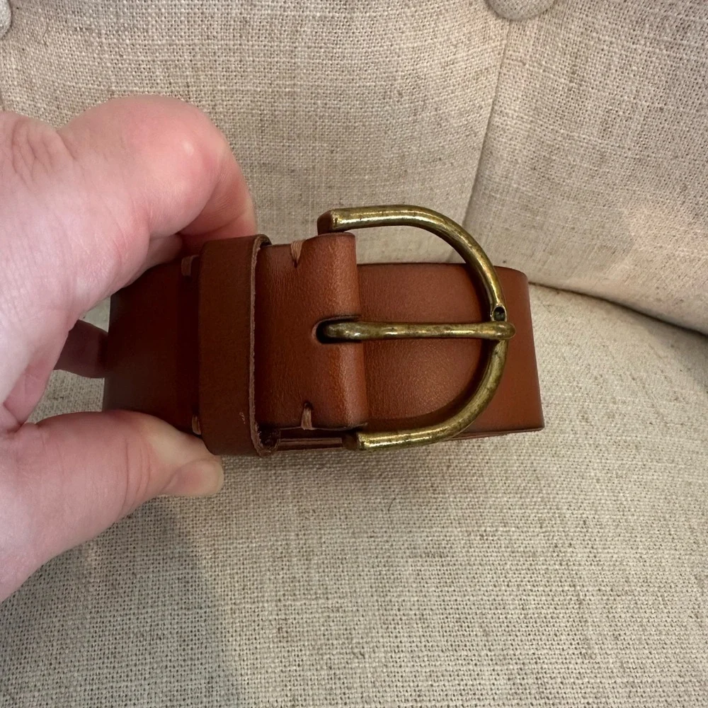 American Eagle Brown Distressed Genuine Cow Leather Belt Woman’s S Adjustable